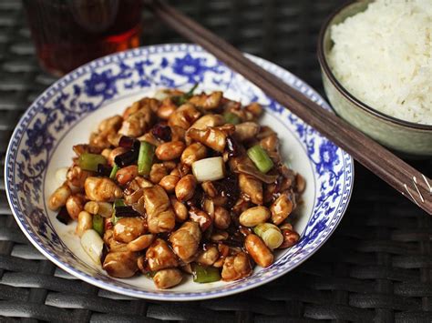 Gong Bao Ji Ding Sichuan Kung Pao Chicken Recipe Recipe Food Lab Kung Pao Chicken