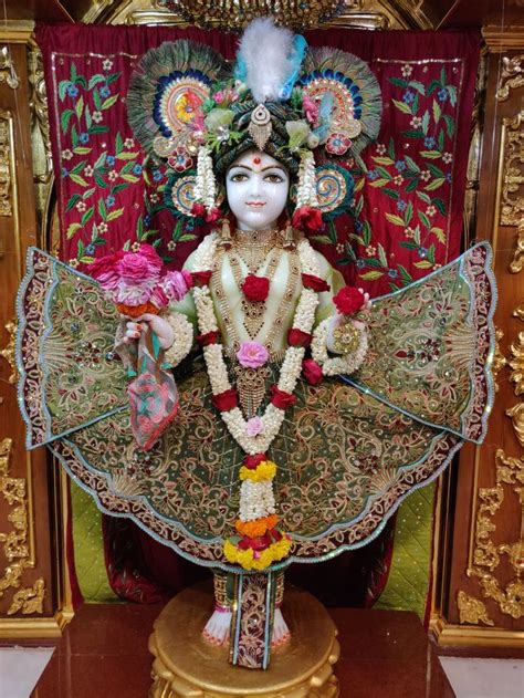 Sinday Lord Shree Swaminarayan Shree Ghanshyam