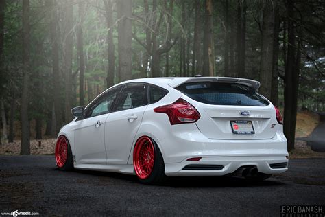 Slammed 2022 Ford Focus