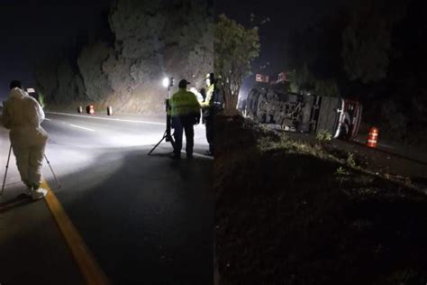 Grave Accidente En La Vía Bogotá Tunja Bus Se Volcó Dejando 2 Muertos