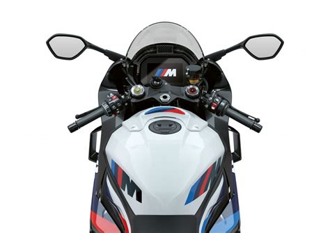 New BMW M 1000RR 2023 capable of 314 km/h top speed - Superbike Photos