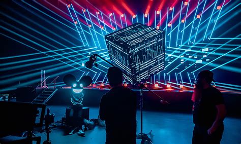 CUBE 3.0 сделано с любовью в TouchDesigner | Инсталляции | VJ Новости