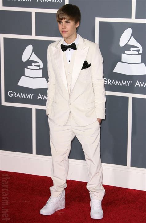 Photos Justin Bieber At 2011 Grammy Awards