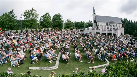 Free Chapel Outdoor Service With Pastor Jentezen Franklin