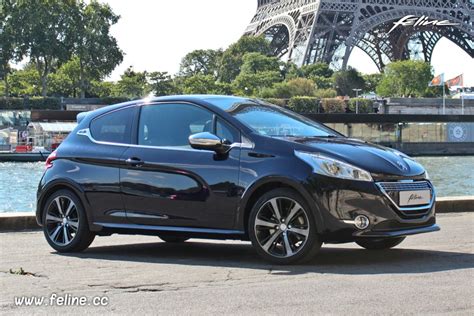 Photo Essai Peugeot 208 Xy Dark Blue 16 Thp 155 Ch Photos Peugeot