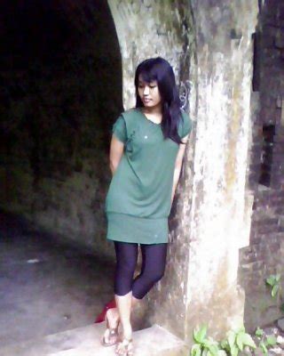 Nanien Ndhitya Indonesian Slut Porn Pictures Xxx Photos Sex Images Pictoa