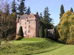 Castle Leod, ancestral home of the MacKenzie clan. Castles In Scotland ...