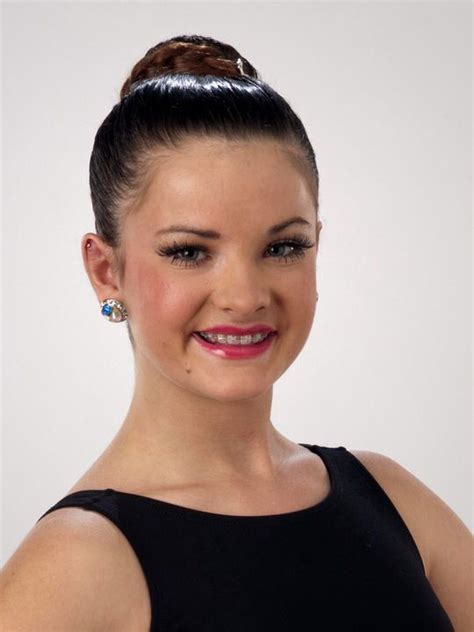 A Brooke Headshot Brooke Hyland Dance Moms Dance Moms Headshots