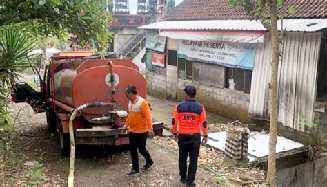 Nusabali Bpbd Bali Kembali Distribusikan Air Bersih Di Seraya Timur