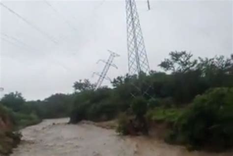 Video Lluvias Causan Ca Da De Torres De Alta Tensi N En Lara Jun