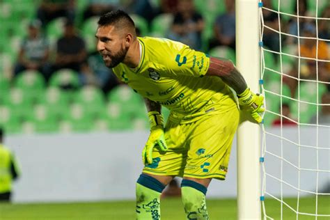 Liga MX Jonathan Orozco Sigue Entrenando Con Santos Laguna Grupo Milenio