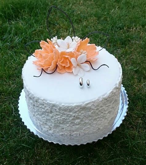 Wedding Cake Decorated Cake By Andycake Cakesdecor