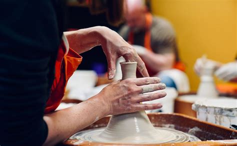 One day "Try-It" Pottery Class. fun class for beginners to learn ...