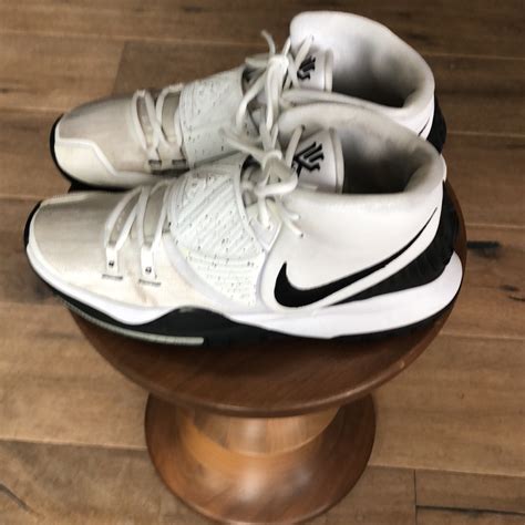 Kyrie Irving 6 Nike Oreo Air Zoom Turbo Gem
