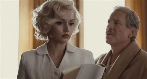 Ana De Armas No Le Gusta La Clasificaci N Por Edades Que Le Colocaron A Blonde Pel Cula Que