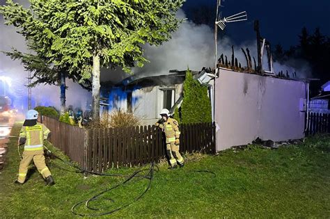 Pożar domu jednorodzinnego W akcji siedem zastępów straży