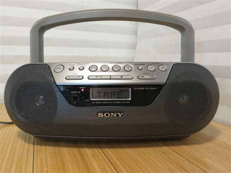 Sony Cd Am Fm Radio Cassette Boombox Mega Bass Cfd S05 Excellent Condition Boomboxes