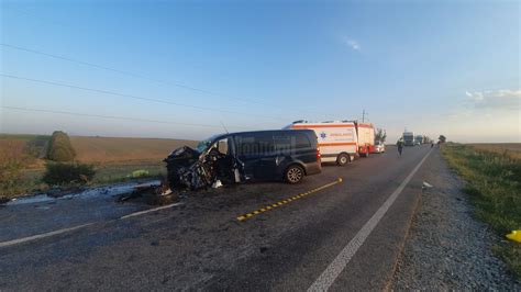 Ultima Ora Local Accident Cu Zece Victime La Balcauti Doua Persoane Au