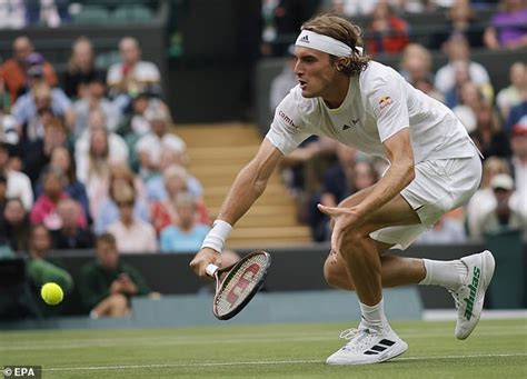 Wimbledon Stefanos Tsitsipas Breezes Into The Third Round And Sets Up