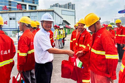 宁波城投集团领导高温慰问宏润项目部 公司新闻 宏润建设集团股份有限公司