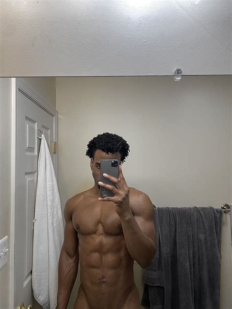 🇭🇹 EDGING PLANET 🌍 on Twitter: "RT @oofalexxxx: Goodnight, say it back ;)"