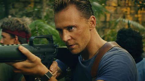 Kong Skull Island Tom Hiddleston On Hunting King Kong Ign