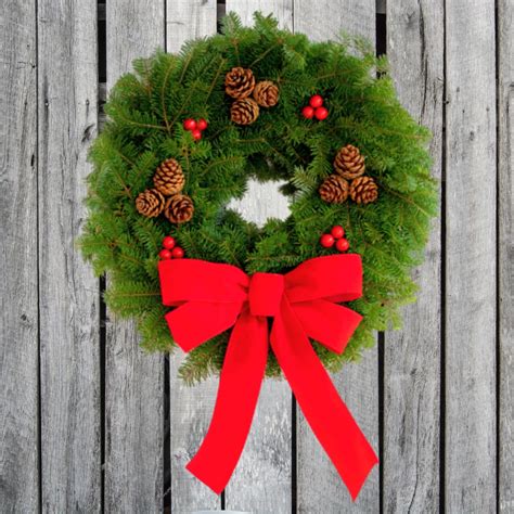 #10 Classic Balsam Fir Wreath - Whitney Wreath