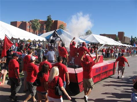 University Of Arizona Homecoming Parade 2007 University Of Flickr