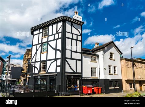 Traditional half-timbered house in Manchester, England Stock Photo - Alamy