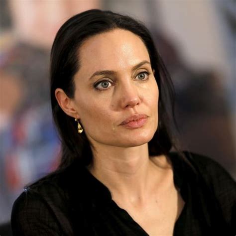 Angelina Jolie Erstes Statement Nach Der Trennung Von Brad Pitt GALA De