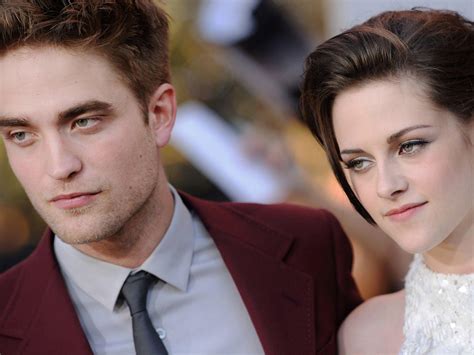 Kristen Stewart And Robert Pattinson Twilight Wallpaper Hd