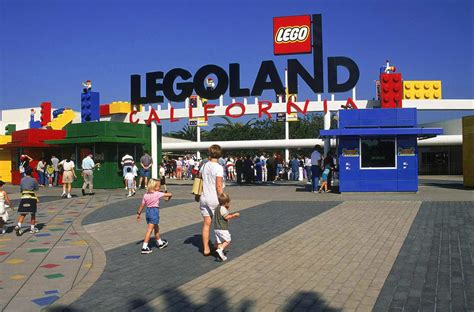 The first LEGOLAND® park - LEGO® History - LEGO.com PT