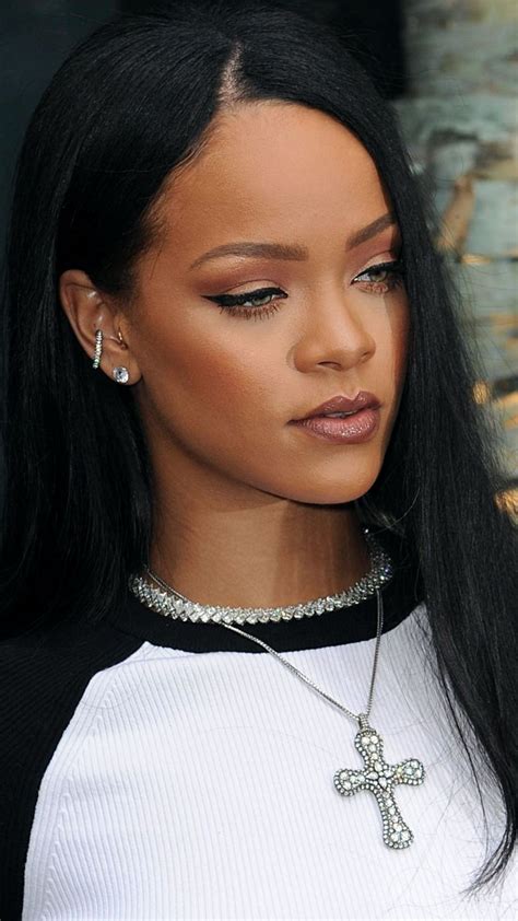 Wallpaper For Iphone Rihanna Hd Idea Fashion Inspired Rihanna