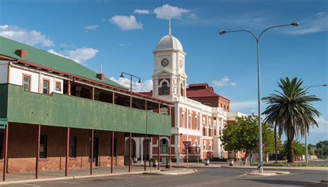 Kalgoorlie luxury holiday accommodation | Stayz