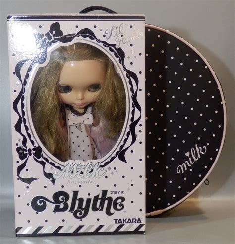 Takara Tomy Neo Blythe Lil Heart Blythe With Bag Mandarake