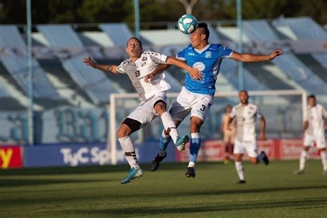 Estudiantes de Río Cuarto enfrenta a Platense buscando subir a Primera