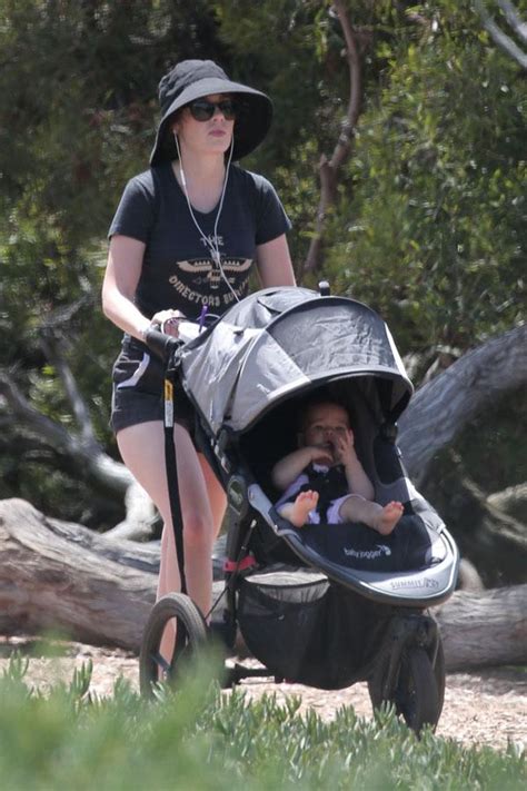 Aww-dorable! Zooey Deschanel Takes Daughter Elsie Otter Out For Her ...