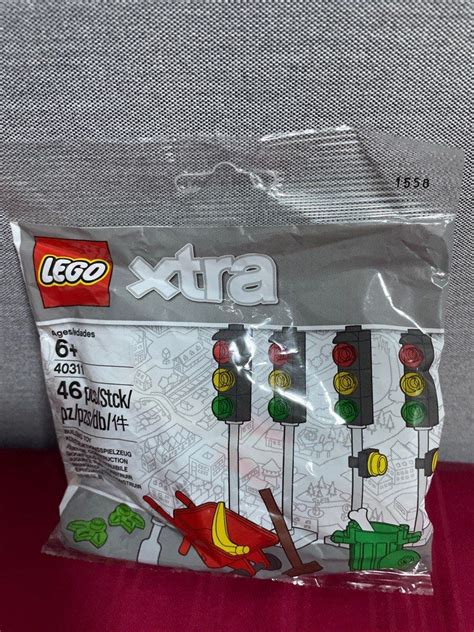 Lego Xtra City Town Accessories 40311 Street Traffic Lights Polybag