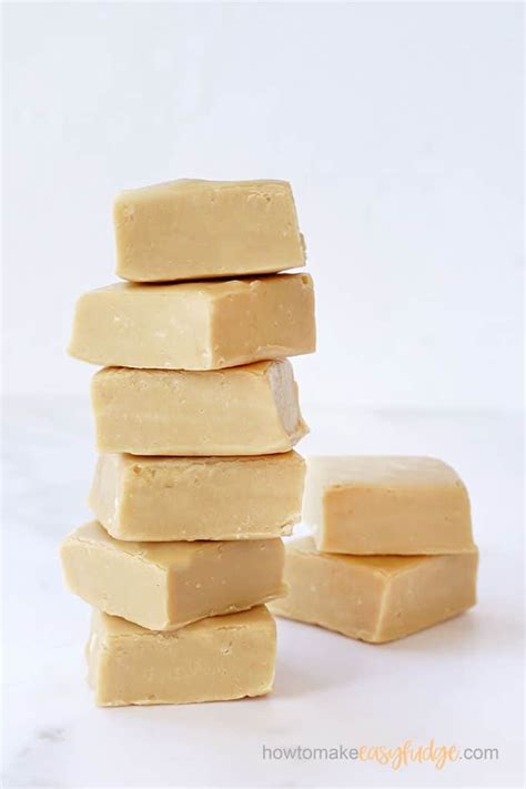 COFFEE FUDGE! Easy, 3-ingredient recipe for delicious fudge.