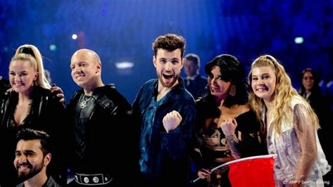 Duncan Treedt In Eerste Deel Van Songfestivalfinale Op Rtl Boulevard