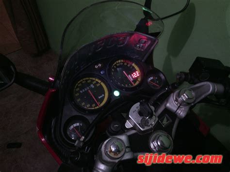 Cara Pasang Voltmeter Di Motor Vario Vario Holic