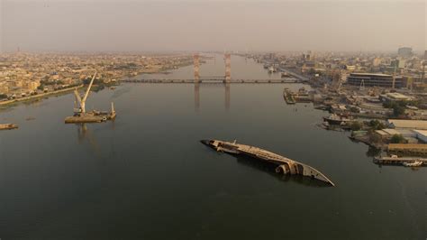 The Wreckage Of Saddam Hussein S Yacht Attracts Tourists In Iraq World