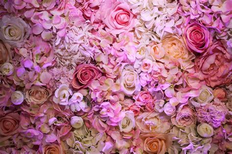 Wedding flowers background — Stock Photo © OlegMalyshev #69385015