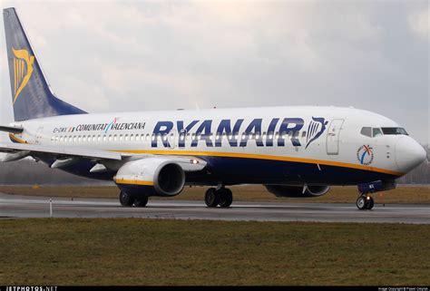 EI DWX Boeing 737 8AS Ryanair Pawel Cieplak JetPhotos