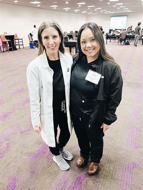 Nursing Students, Secure Your Dream Job with These Resume Writing Hacks