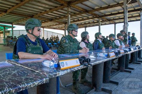 外交及國防委員會考察三軍聯訓基地測考實況 樂聯網