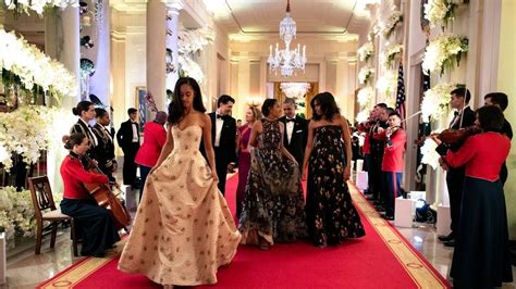 Sasha And Malia Obama Were The Ultimate Promgoals At The State Dinner Teen Vogue