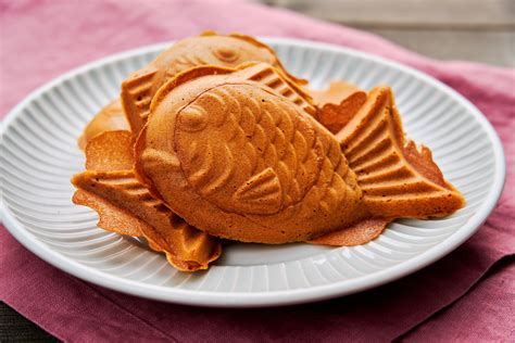 Taiyaki Recipe (たい焼き) Japanese Fish-Shaped Pastry