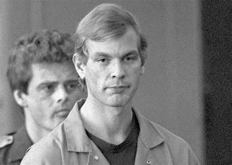 Lionel Dahmer Padre De Jeffrey Dahmer Analiza Demanda Contra Netflix Por La Exitosa Serie