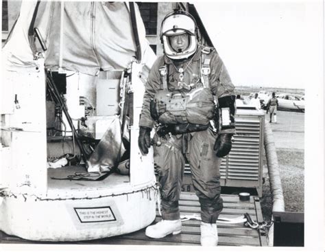 Joe Kittinger First Man To Jump From Space Lta Flight Magazine